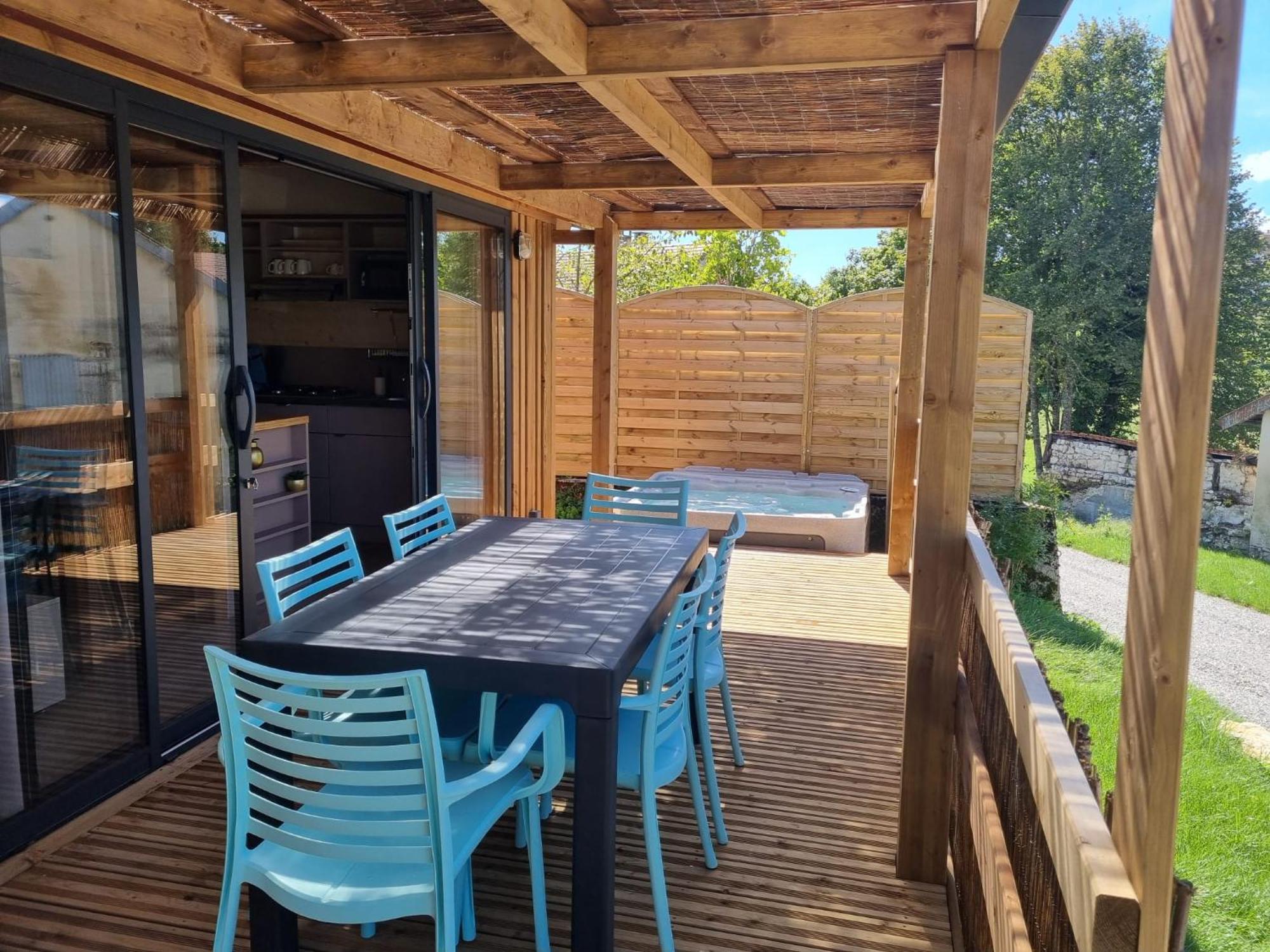 Les Lodges D'Emeraude Maisod Kültér fotó